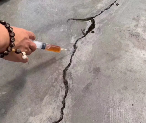 余姚混凝土裂缝修补技术详解​